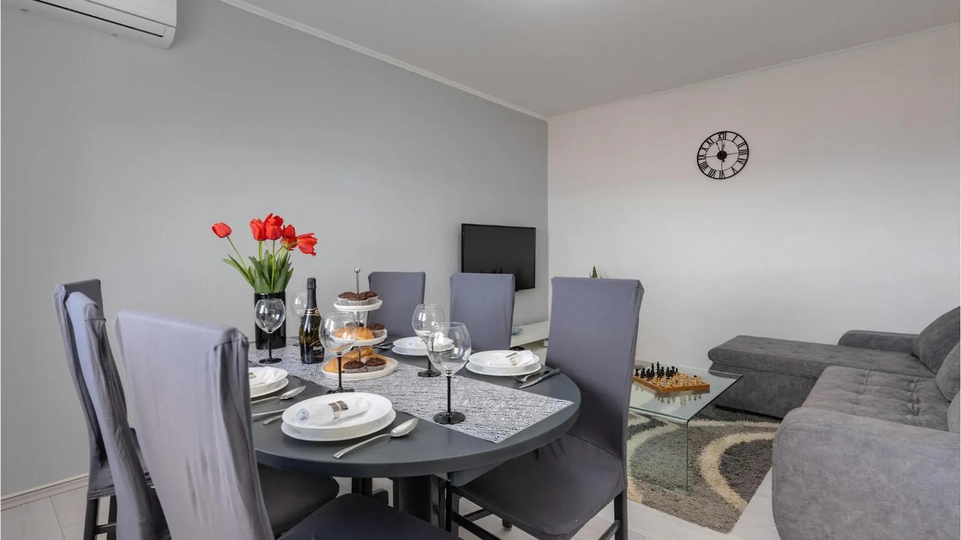 2 Bedroom Gorgeous Home In Dramalj 0*,  Croatia