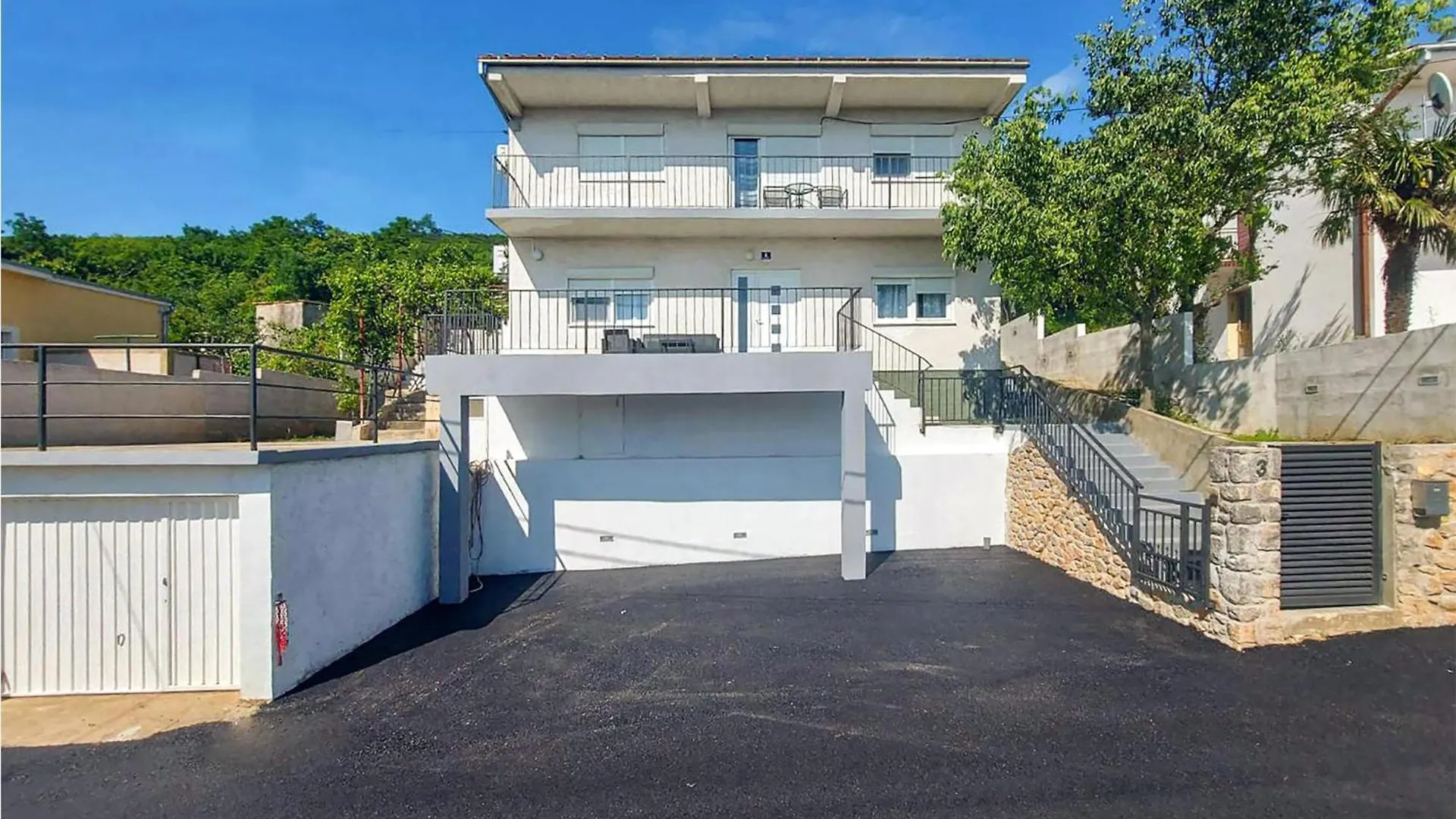2 Bedroom Gorgeous Home In Dramalj Croatia